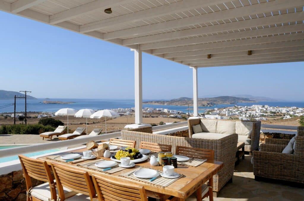 13482819_614523028721095_6606844567751425696_o svg+xml;charset=utf